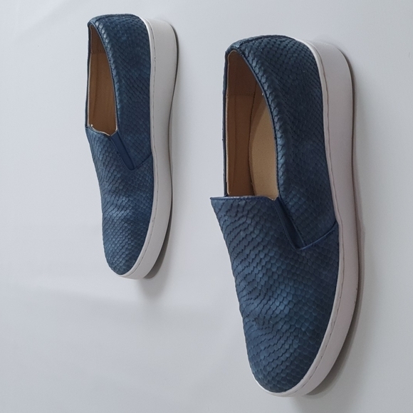 Vionic Midi Snake Slip-on Sneakers - Picture 6 of 11